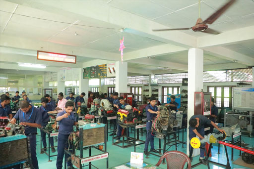 Mechanical Auto Electrical & Electronics course in kerala